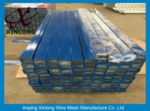 China Various Type Steel Fencing Posts , Green Metal Fence Posts XL-POST factory