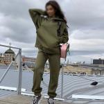 High Quality Women Turn Collar Style Women Tracksuit for Jogging / Casual Women