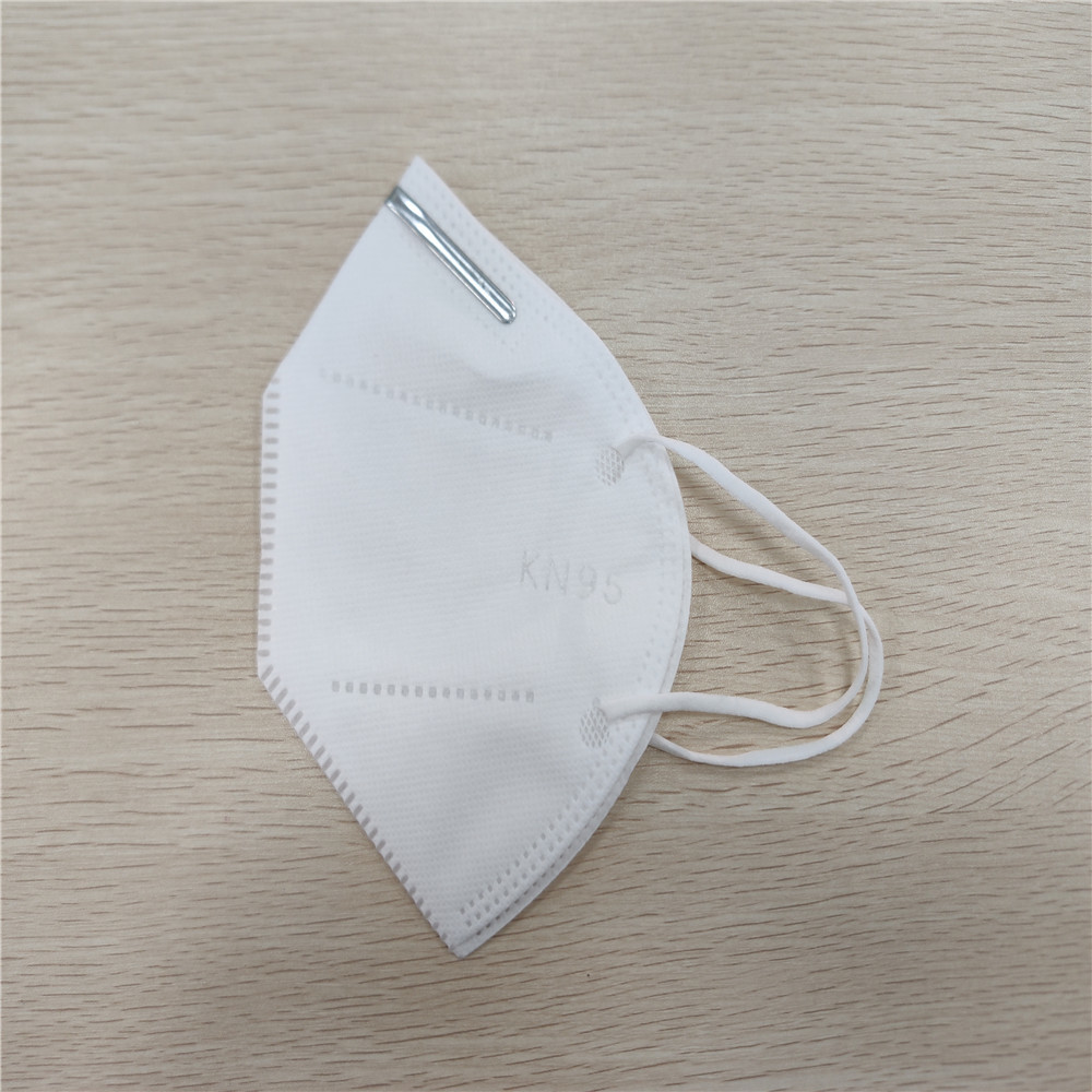 COVID 19 Protection KN95 Face Mask , Disposable Protective Mask White Color