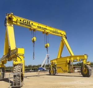 China Mobile Tyre Hoist A Frame Portable Gantry Crane 0 - 50t factory