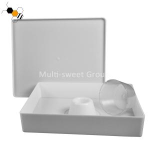 China Beekeeping White 45g Plastic Beehive Entrance Feeder factory