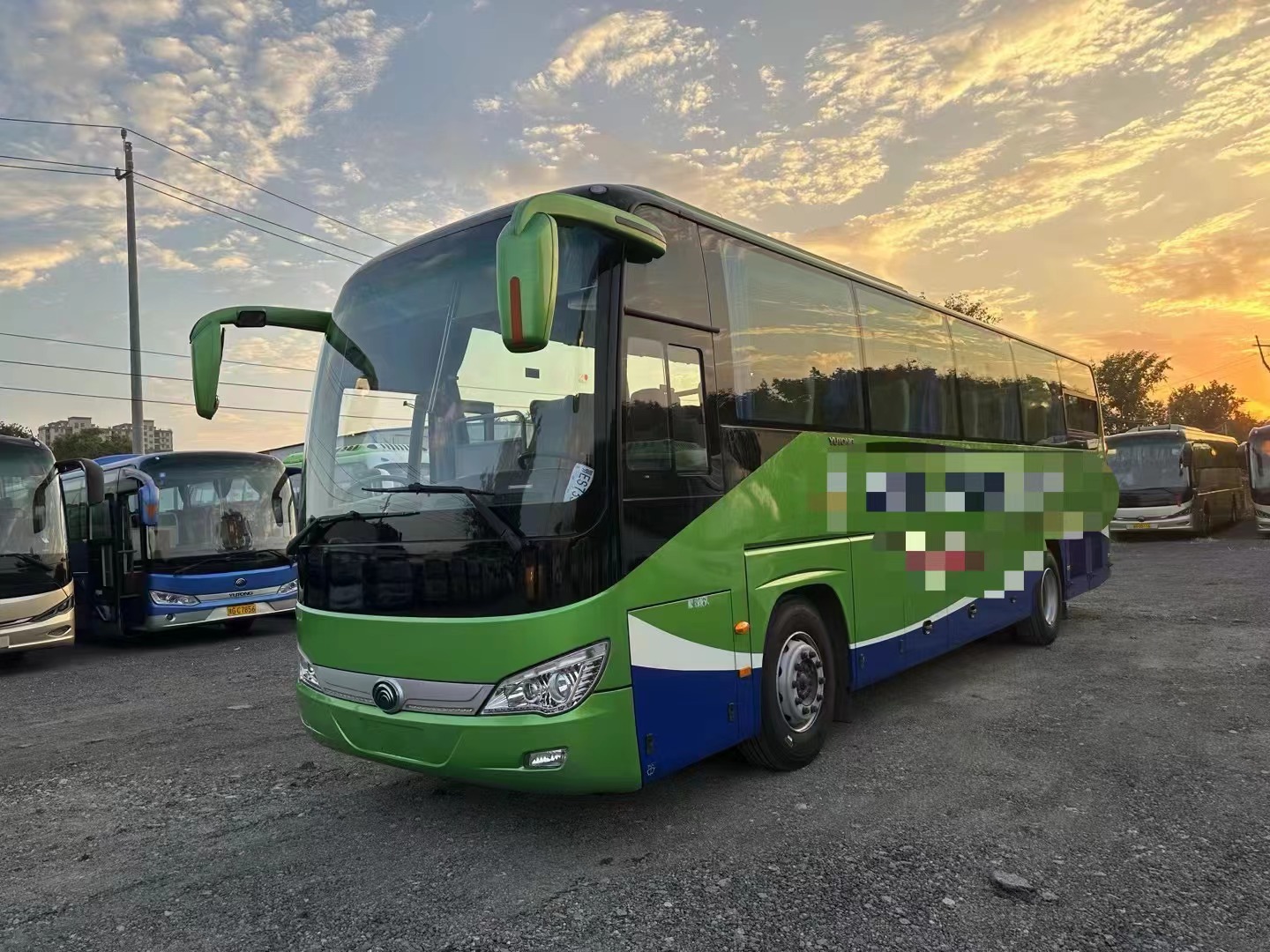 46-seat ZK6109 Tour Bus 2018 with 6-8L Engine Capacity Used and in Good Condition
