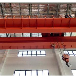 China 16 / 5T Double Girder Overhead Cranes For Industrial And Mining Enterprises factory