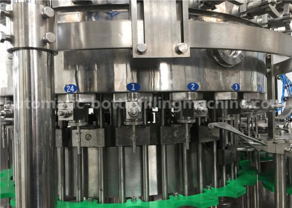 High Efficiency Soft Drink Bottling Machine , Easy Adjustment Carbonated