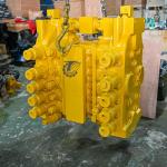 Komatsu PC2000-8 Excavator Main Control Valve 709-1A-11300 709-1A-11400 709-1A