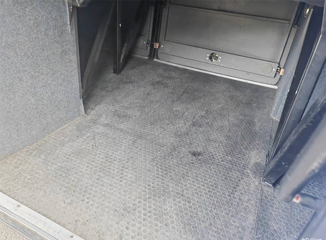 51 Seats Used Passenger City Bus Right Hand Drive Travelling Transportation 240kw