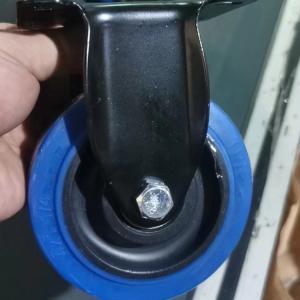 China 125x32mm Blue Soft TPR Wheels Directional Electrophoresis Fork Trolley Wheel TPR Casters Wholesale factory