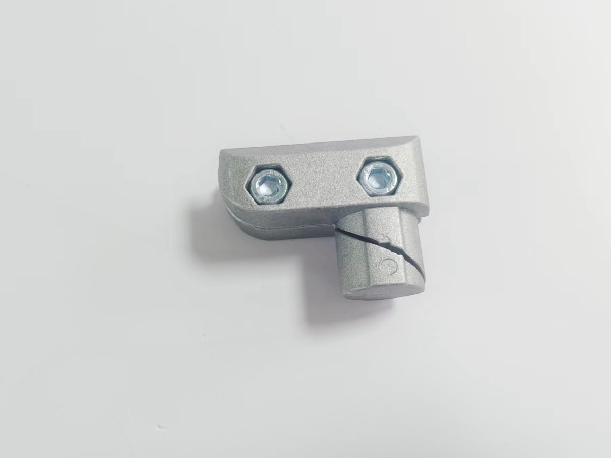 Slivery Sandblasting ADC-12 Aluminum Pipe Joints Multi Connector Long Inner Type AL-1-C