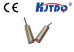M18 Photoelectric Switch , Diffuse Photoelectric Sensor 30cm Adjustable