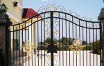 Double Out Swing Contemporary Metal Gates For House Outdoor Entrance