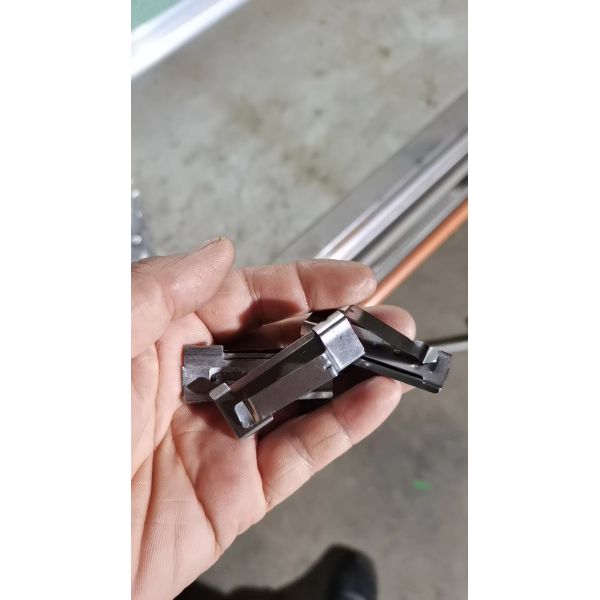 China Custom Miniature Clamping Bracket – Corrosion Resistant, Tight Tolerance, Lightweight Design, OEM/ODM Support factory
