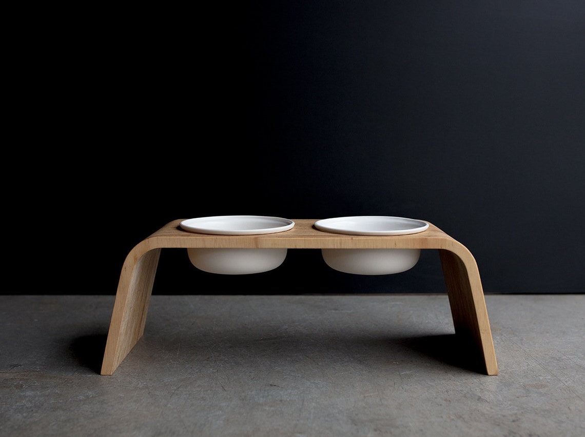 OEM ODM Personalized Pet Bowls Ceramic Elevated Dog Bowls Eco Friendly