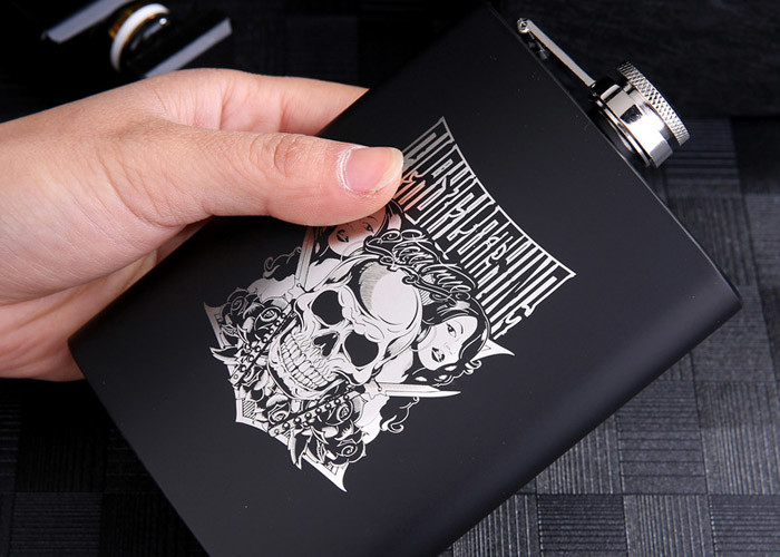 High End Kitchen Household Items Matte Black Hip Flask Spray Paint 8 Oz