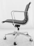 Conference Mid Back Ribbed Leather Aluminum Alloy Frame Office Chair