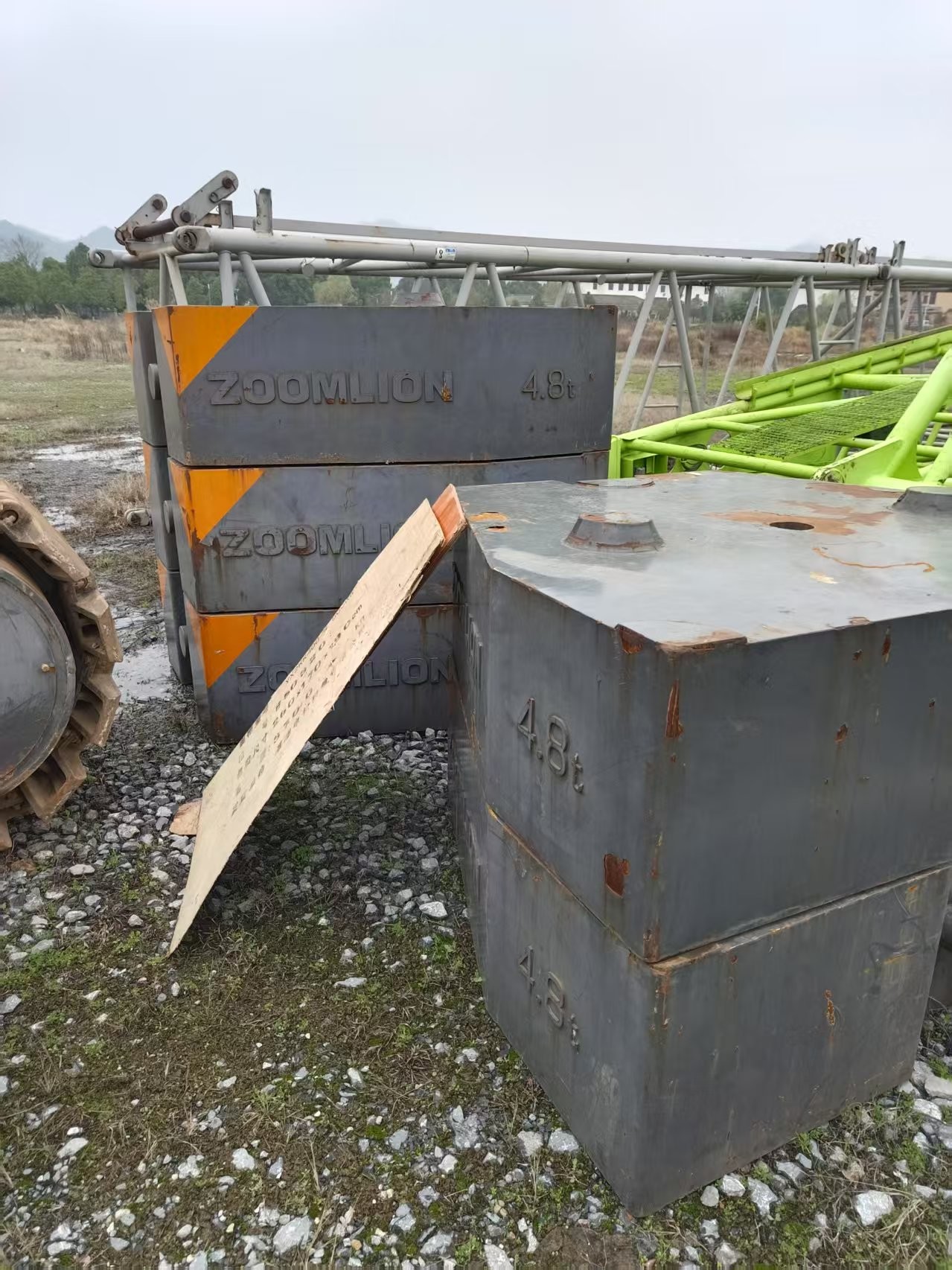 ZCC1800H 2018 Years Zoomlion Mobile Crane 180 Tons for Heavy-Duty Construction Projects