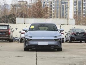 China 2024 Pure Electric Hatchback Dongfeng eπ 007 Electric Car With Range 530km factory