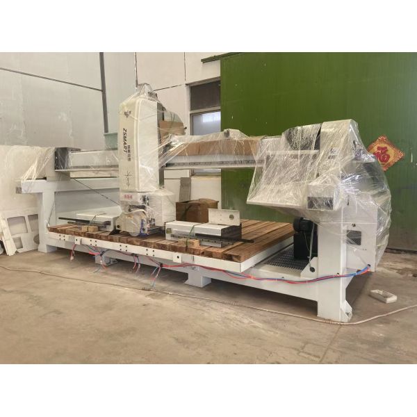 Three Axis Saw machine providing and precise cutting performance suitable for diverse industrial manufacturing applications