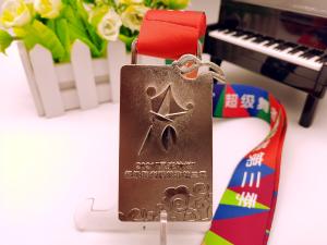 China Goldplating Zinc Alloy Medal 5k Running Medals 2.5mm Thickness factory