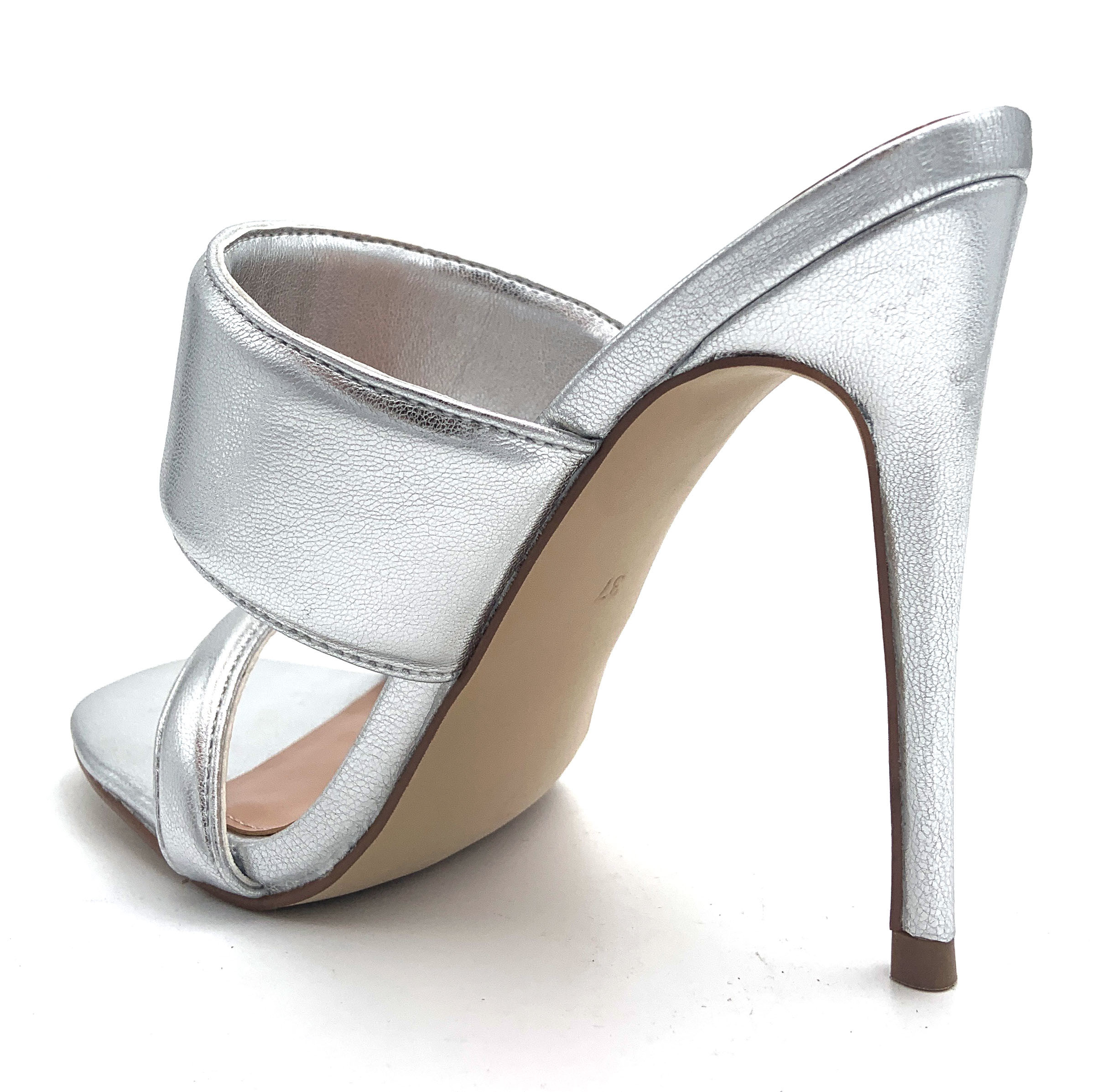 Leather Upper Material Womens Mule Heels With Open Toe Close Toe