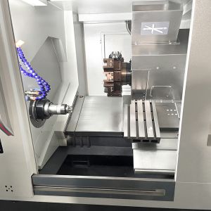 Versatility Syntec CNC Turning And Milling Machine Hydraulic Chuck Fixture