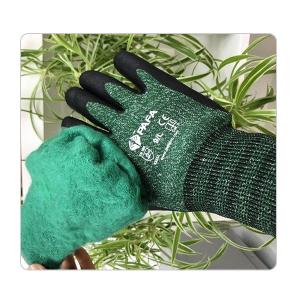 China Foam Black Nitrile Dipping Thin Waterproof Winter Warm Work Gloves factory