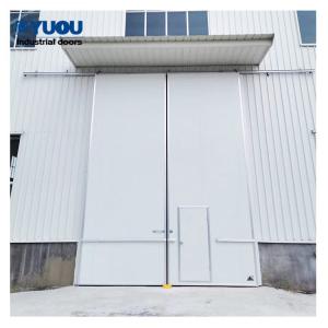 China Strong Steel Warehouse Industrial Sliding Door 2.5mm Sheet Windproof factory