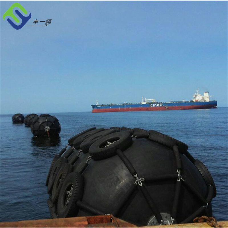 Reliable Marine Rubber Fender For Ship To Ship Or Dock Applications