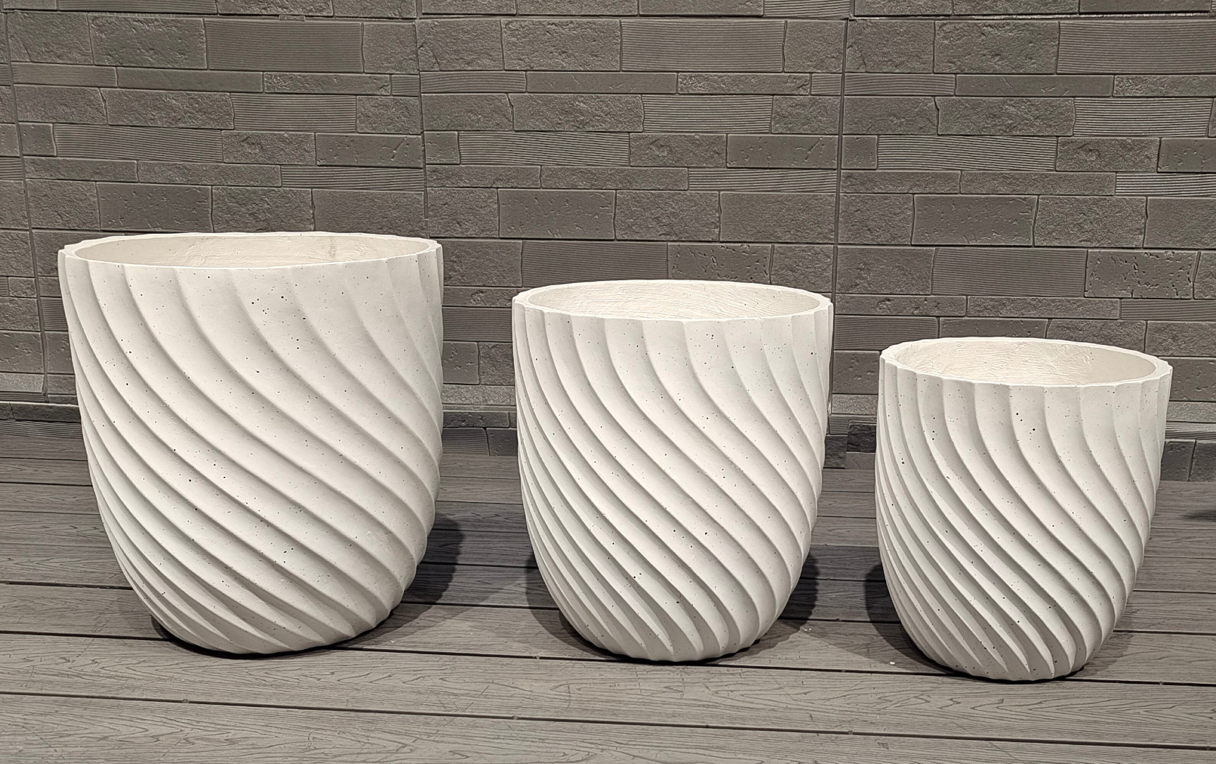 Fiber Clay Planter For Business Needs Durable And Stylish