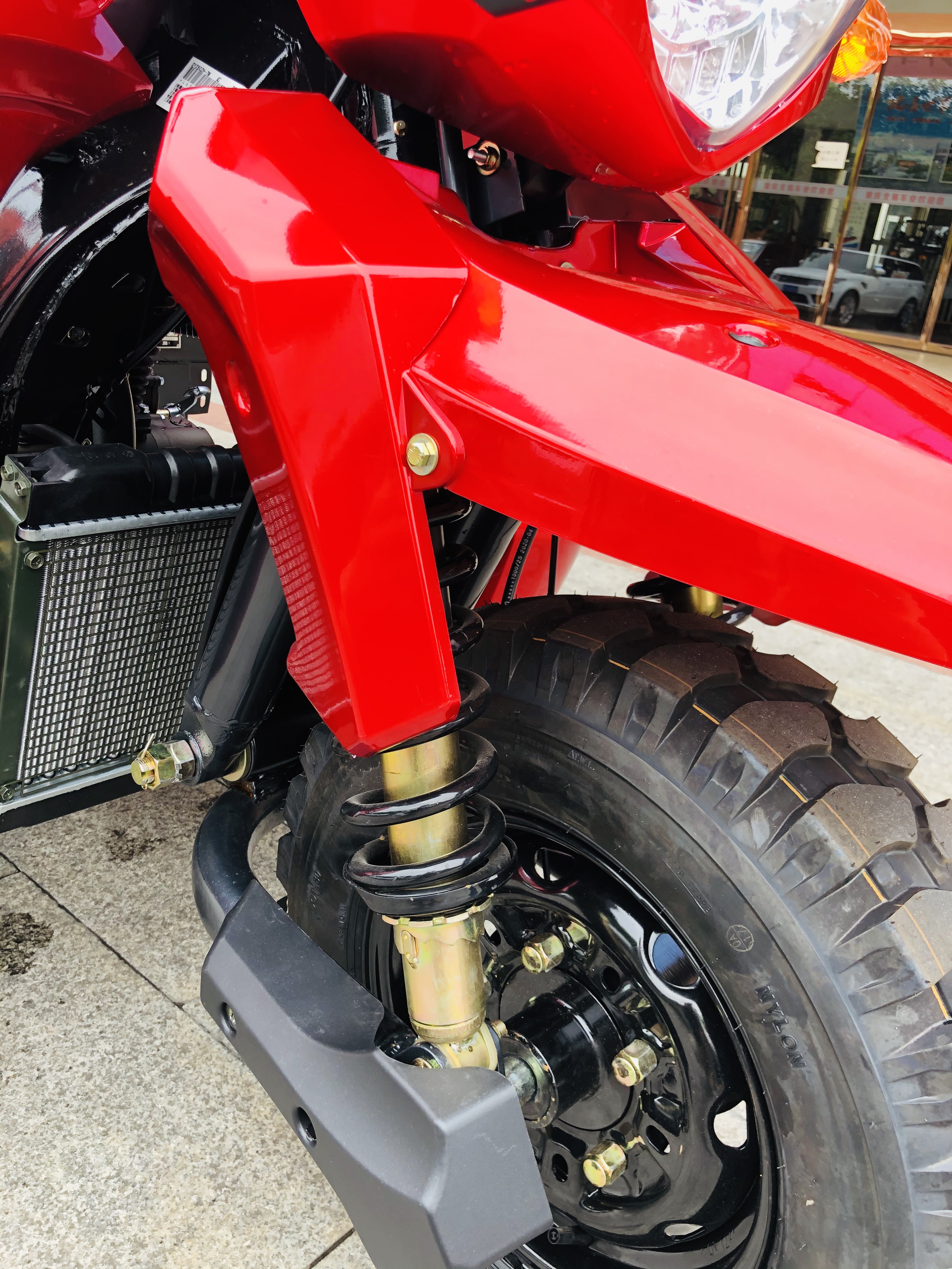 Electric Kick Start 200cc/250cc/300cc Cargo Tricycle for High Capacity Transportation