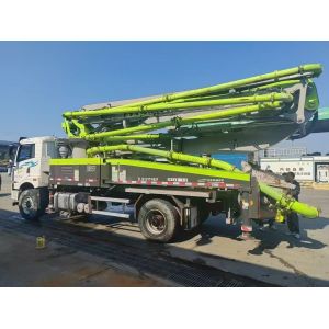 125m3/h Max Theoretical Output and 12940ml Displacement Concrete Pump Truck for