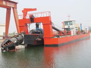 China 650 mm 1500 Cbm/Hour Solid Sand 26 Inch Cutter Suction Dredger 2km Discharge Distance Double Dredging Pump factory
