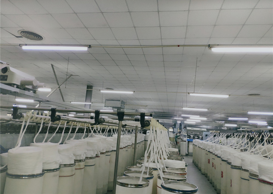 Cambered Edge 100 Polyester Spun Yarn 20/2 20/3 20/4 Easy Dyed