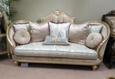 China Design Living Room Furniture Antique Carved Sofa Set factory