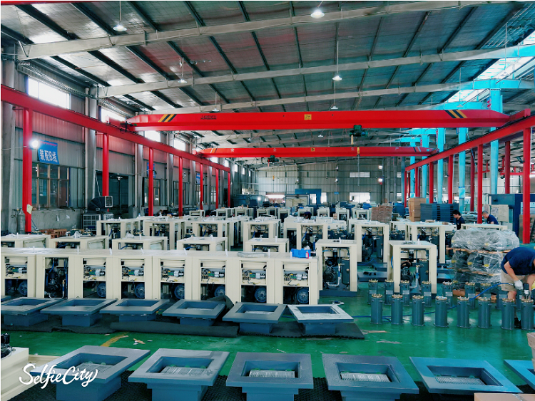 Lubricated Silent Oil Free Compressor , Oil Free Reciprocating Air Compressor