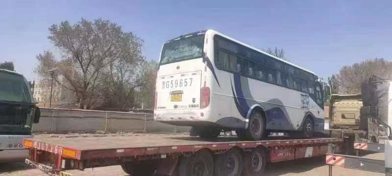 Used Shuttle Bus Front Engine 41 Seats Sliding Window Air Conditioner Leaf Spring 2nd Yutong Minibus ZK6892D