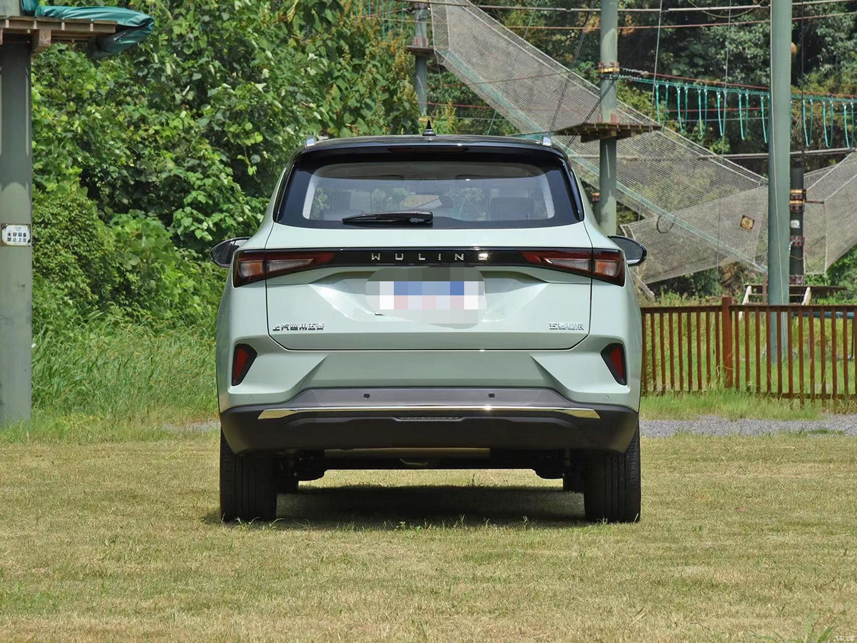 Wuling Xingchen Asta 1•5T CVT Automatic Xingyao Version Gasoline SUV With 5 Seat