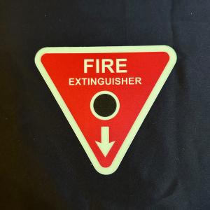 China Photoluminescent Fire Extinguisher Signs With Down Arrow Glow In The Dark factory