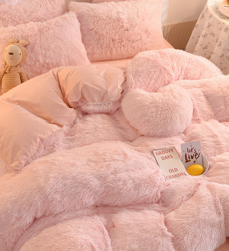 Experience Ultimate Comfort with Customized Logo Mink Velvet Four-Piece Duvet Cover
