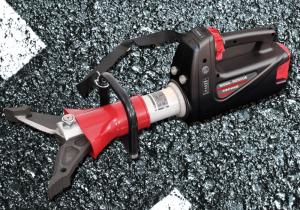China High Strength BC360 Electric Hydraulic Cutting Pliers Fire Fighting Equipment factory