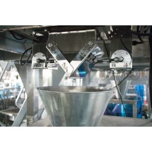 Vertical Automatic Nuts Beans Penauts Grain Food Packaging Machine