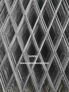 China Welded Wire Mesh Panel Professional Fence Panel Factory Low Price in Stock factory