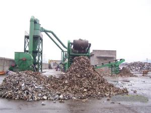 China 450 Kw Steel Shredder Machine Flattened / Car Tin Tin Can Shredder Machine factory