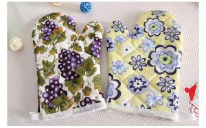 China Manufacturer Custom digital printed cooking kitchen microwave cotton oven glove factory
