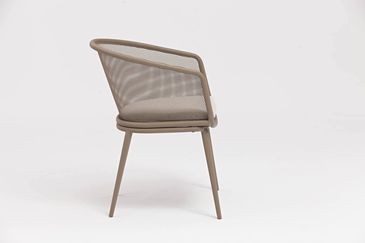Iron Metal Dinning Chair for Colorful Outdoor Seating in Modern Restaurant