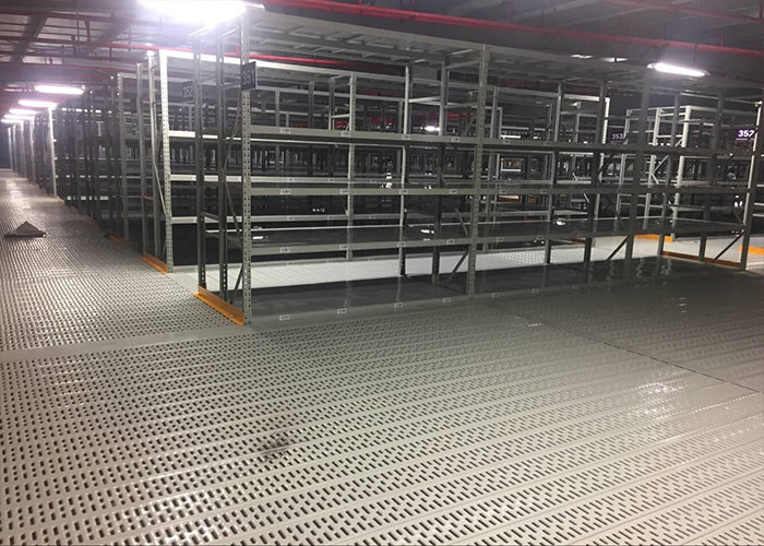 Gray Rack Supported Mezzanine Steel Shelving Systems for Huge Warehouse