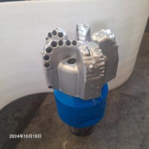 China Versatile Diamond Drilling Bit 8-1/2&quot; 5 Blades PDC Drill Bit Of Oil Drilling Well Tool factory