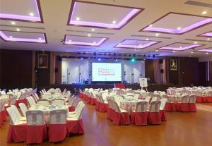 China Rental LED Billboard Display / P4 Indoor LED Screen Energy Saving Easy Install factory