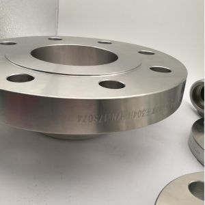 China 1-1/2 DN40 600# Welding Neck Flange Inconel 718 Nickel WN Flange on sale