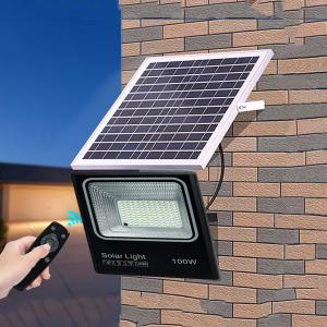 China IP66 Floodlight Industrial Waterproof Outdoor Solar Reflector Led Garden Solar Floodlight factory