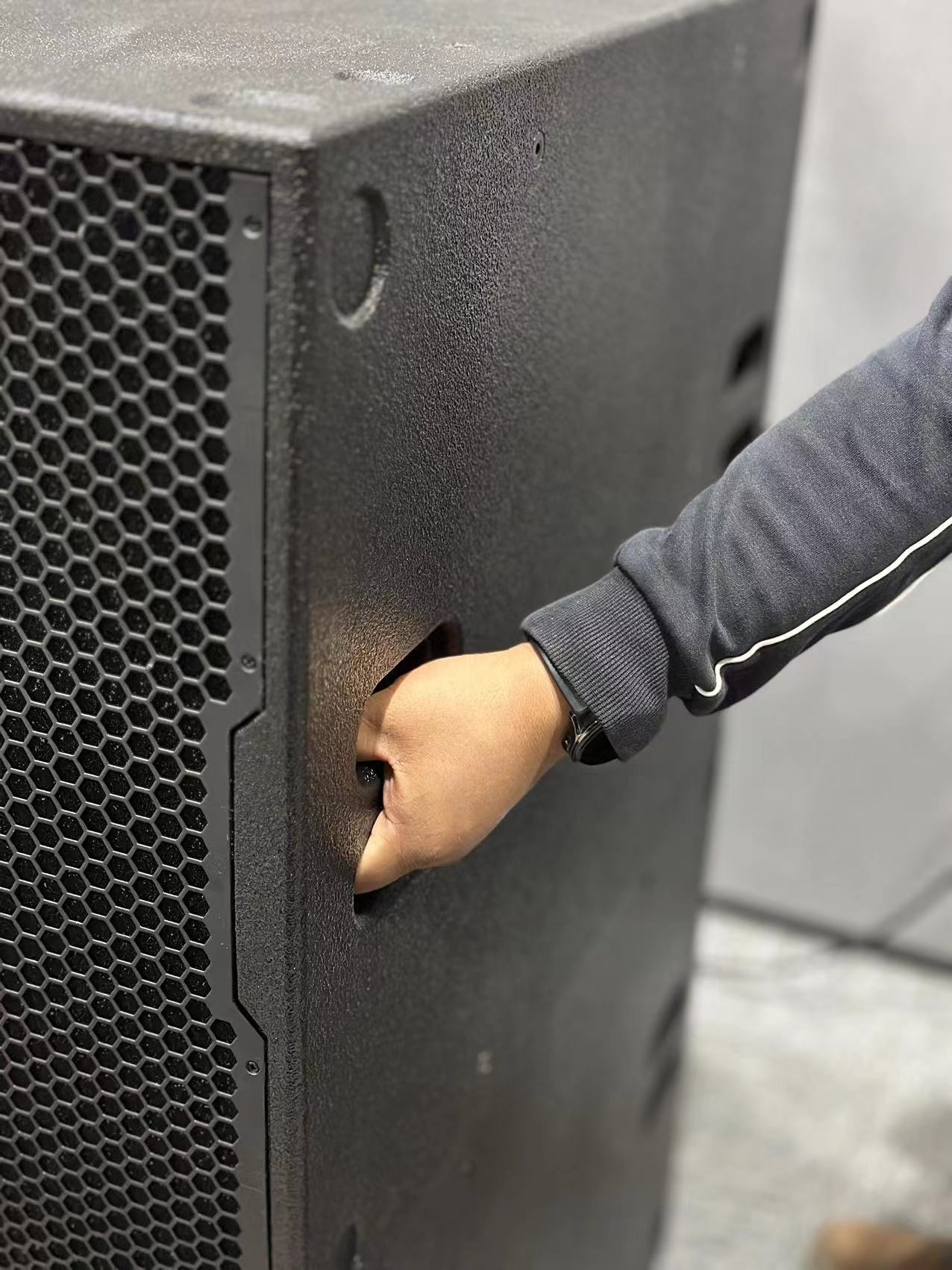 ARE AUDIO dual 8 inch outdoor line array speaker system excellent sound lightweight and portable